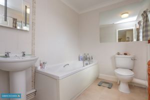 En-Suite Bathroom- click for photo gallery